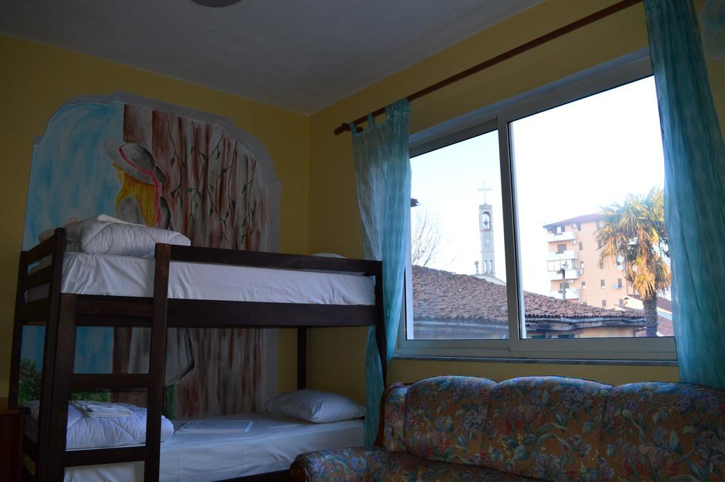 Arka Hostel Shkodër エクステリア 写真