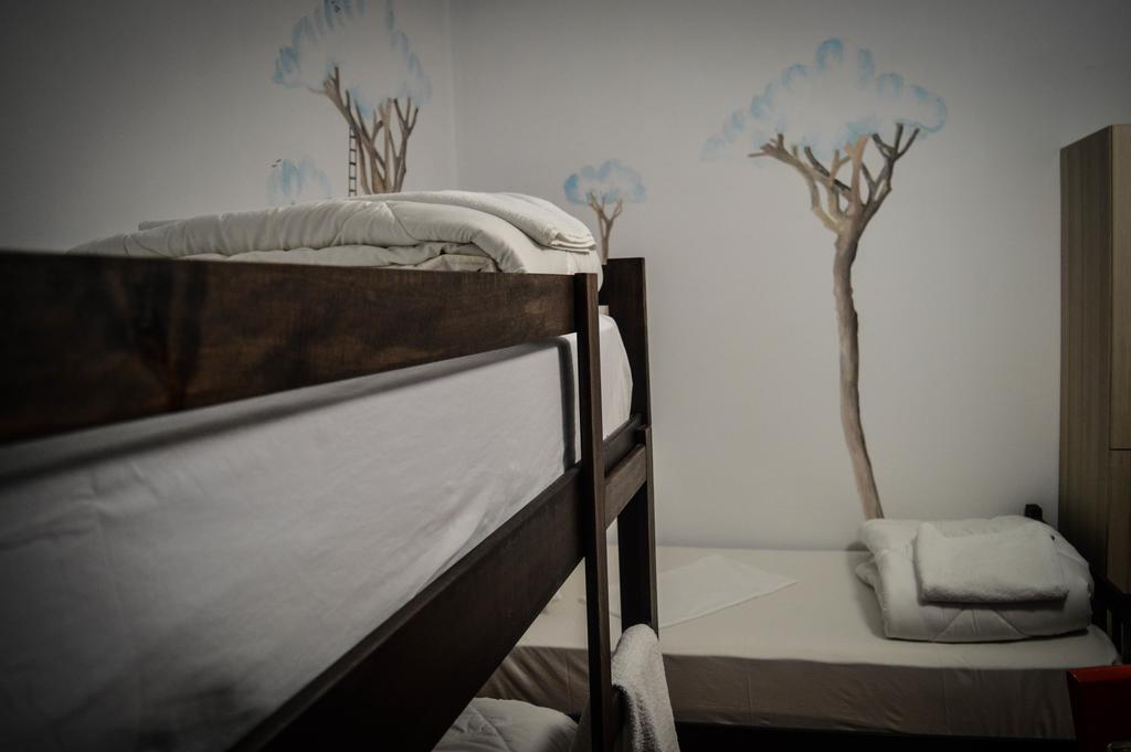 Arka Hostel Shkodër エクステリア 写真